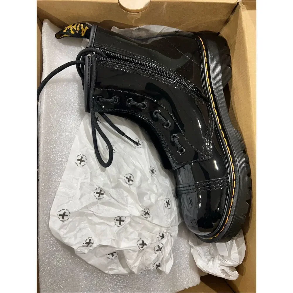 Dr. Martens NWT Sinclair Bex Patent Leather Boots Black Youth US Boys 5 Girls 6